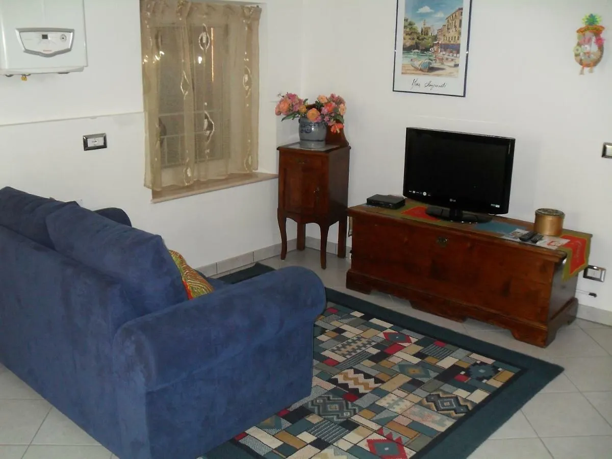 Lovelyflat Albisano Italia